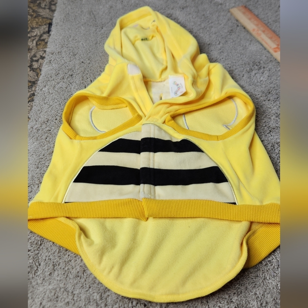 Sunny the Bee Squishmallows Pet Dog Halloween Costume Hoodie - M - Picture 13 of 16